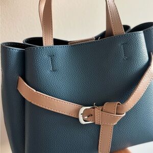 Chic Navy and Tan Women's Tote Bag